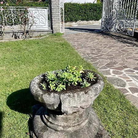 Villa Villino Barbara Sul Maccagno